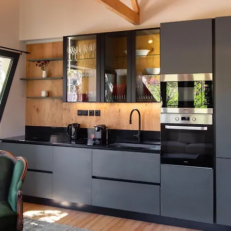 Av - Giorgio Semesterbostad Kariá